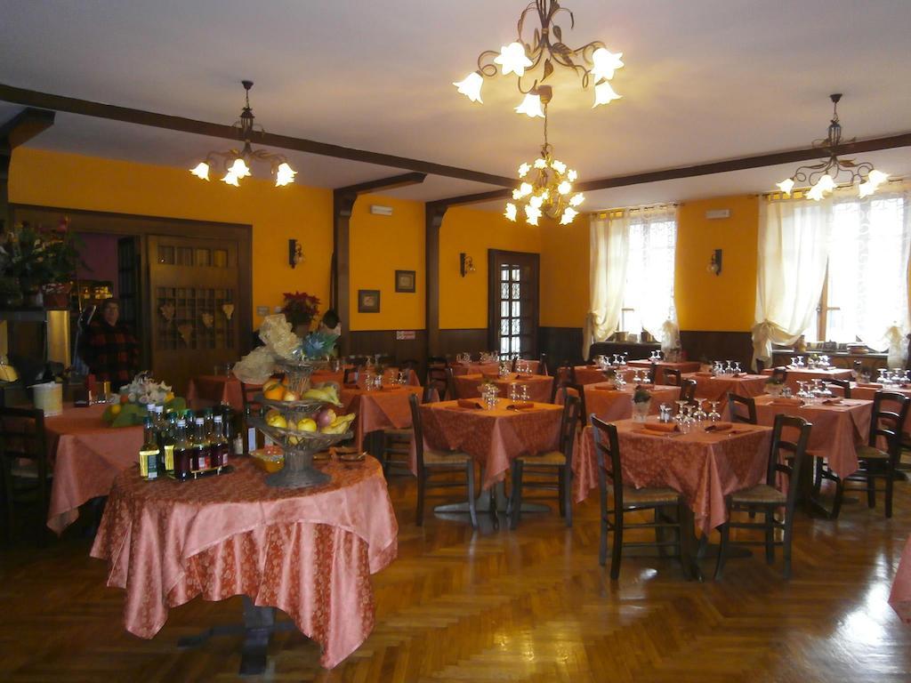 Nuovo Hotel Tripoli Settimo Vittone Luaran gambar