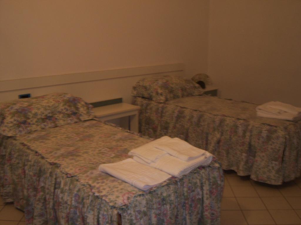 Nuovo Hotel Tripoli Settimo Vittone Bilik gambar