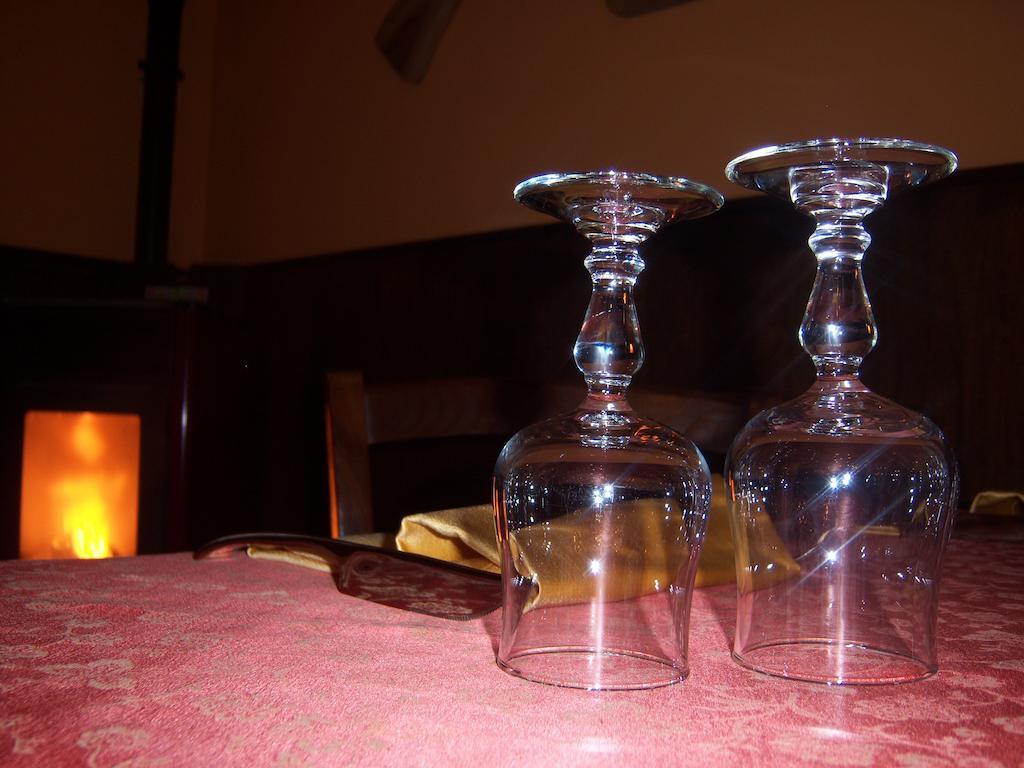 Nuovo Hotel Tripoli Settimo Vittone Luaran gambar
