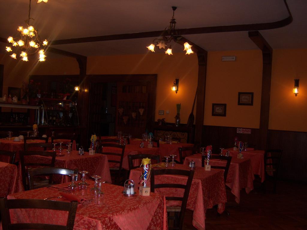 Nuovo Hotel Tripoli Settimo Vittone Luaran gambar