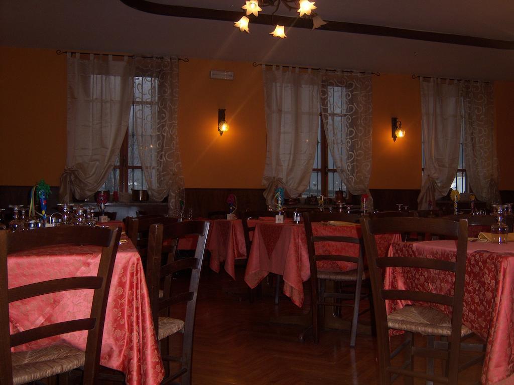 Nuovo Hotel Tripoli Settimo Vittone Luaran gambar